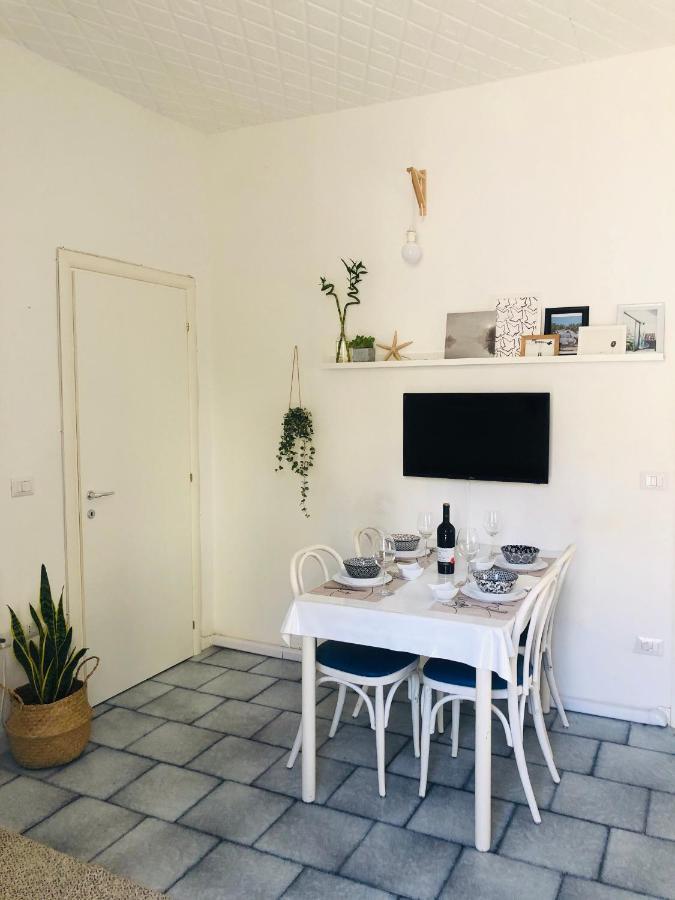 Appartamento Laura a 2 Passi dal Mare Rimini Esterno foto